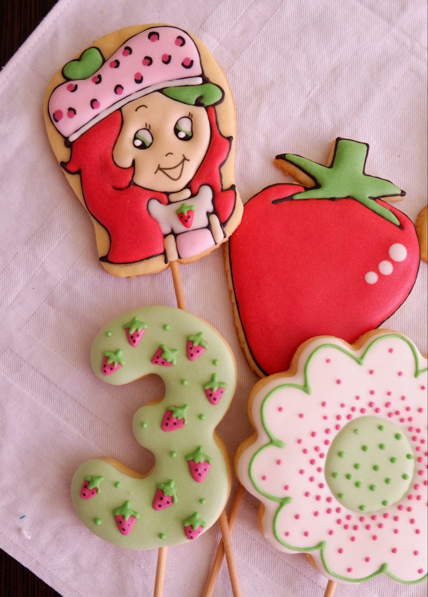 Strawberry Girl - Image 5