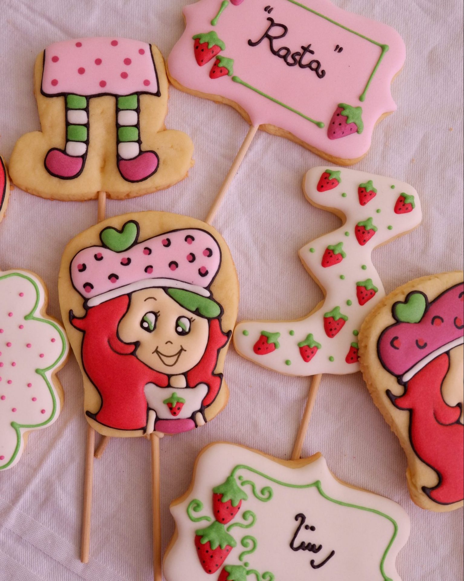 Strawberry Girl - Image 4