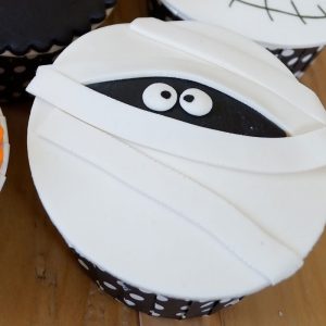 Halloween Cup Cake 4