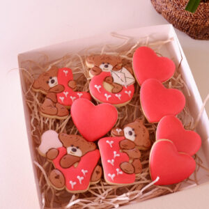 Valentine Bear Cookies - Mara Cookies