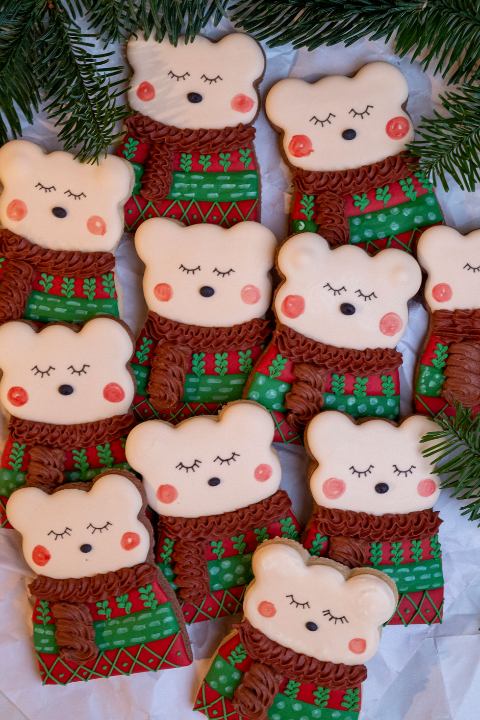 Bear Cookies - Christmas Cookies - Mara Cookies